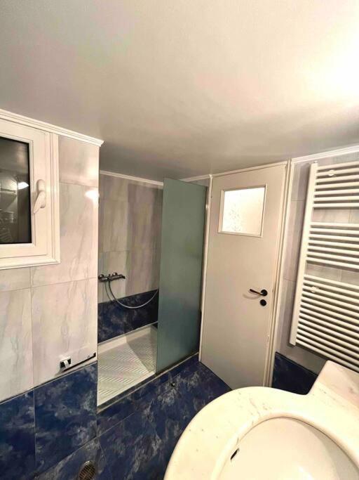 A Unique Apartment In The Historical Center-3Bds Athens Ngoại thất bức ảnh