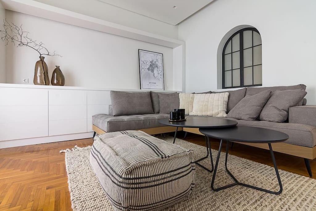 A Unique Apartment In The Historical Center-3Bds Athens Ngoại thất bức ảnh